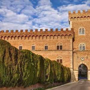 tuscan guided tours bolgheri 01