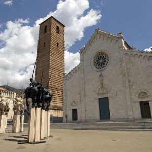 tuscan guided tours pietrasanta 01